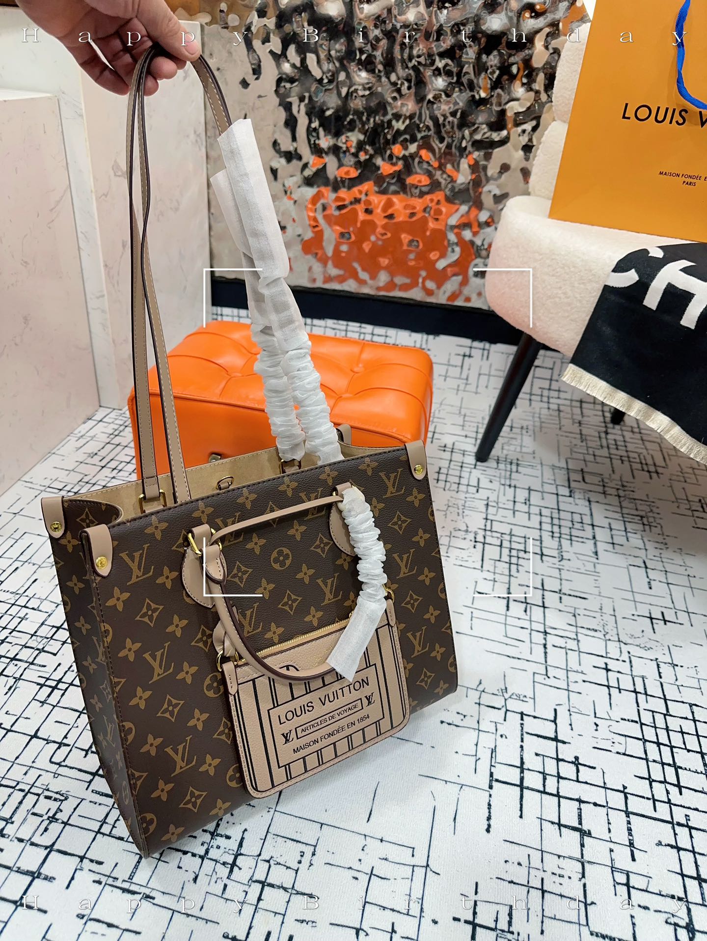 Louis Vuitton(ルイヴィトン) コストパフォーマンスの王様 onthego マミーバッグ 新モデル発売 - 画像 (24)