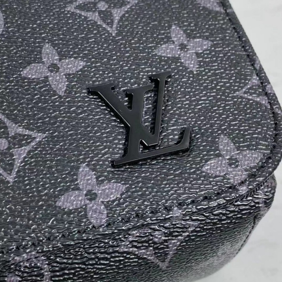 LOUIS VUITTON M45271 ディストリクト MM NV2 - 画像 (4)