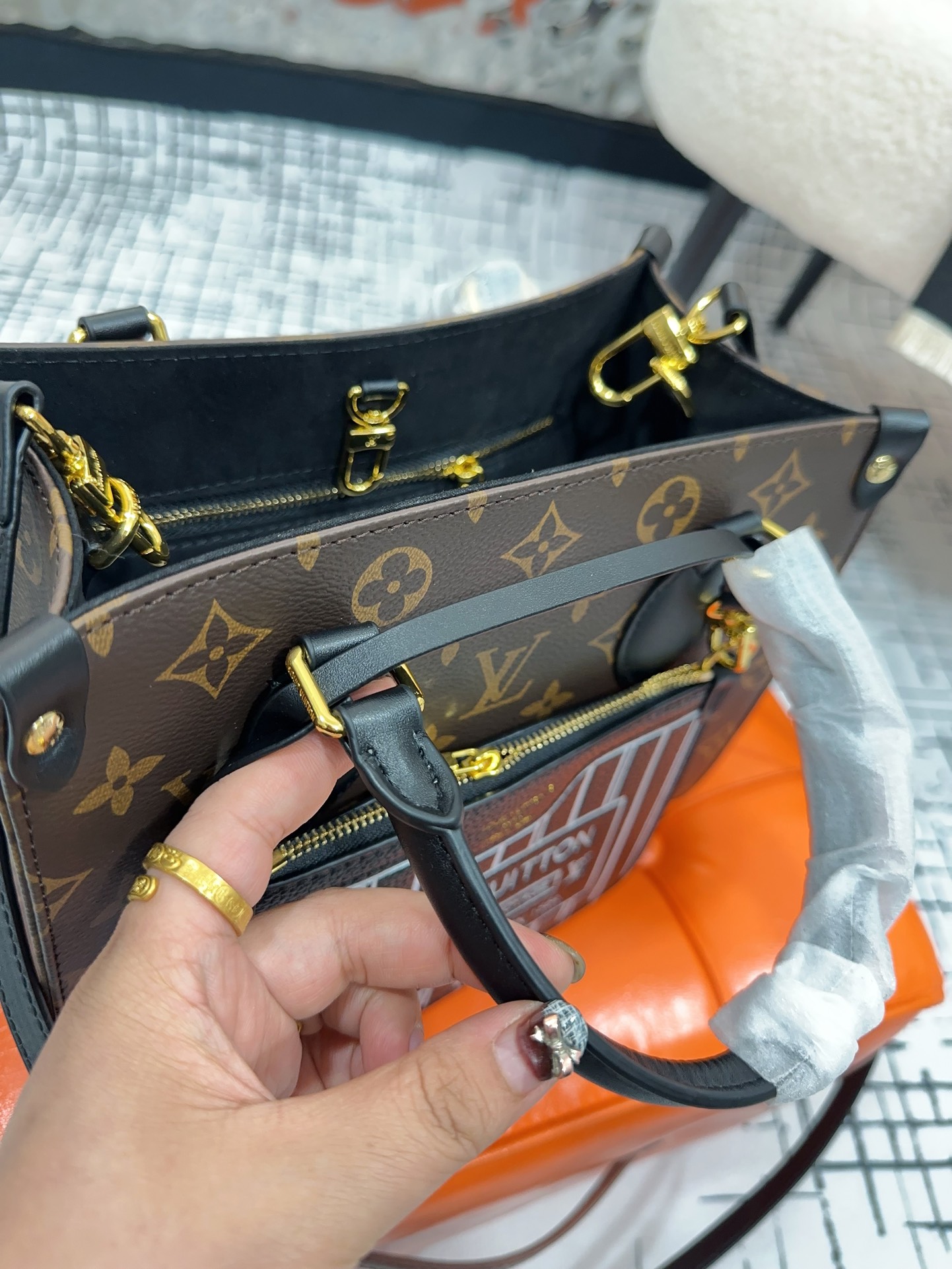 Louis Vuitton(ルイヴィトン) コストパフォーマンスの王様 onthego マミーバッグ 新モデル発売 - 画像 (19)