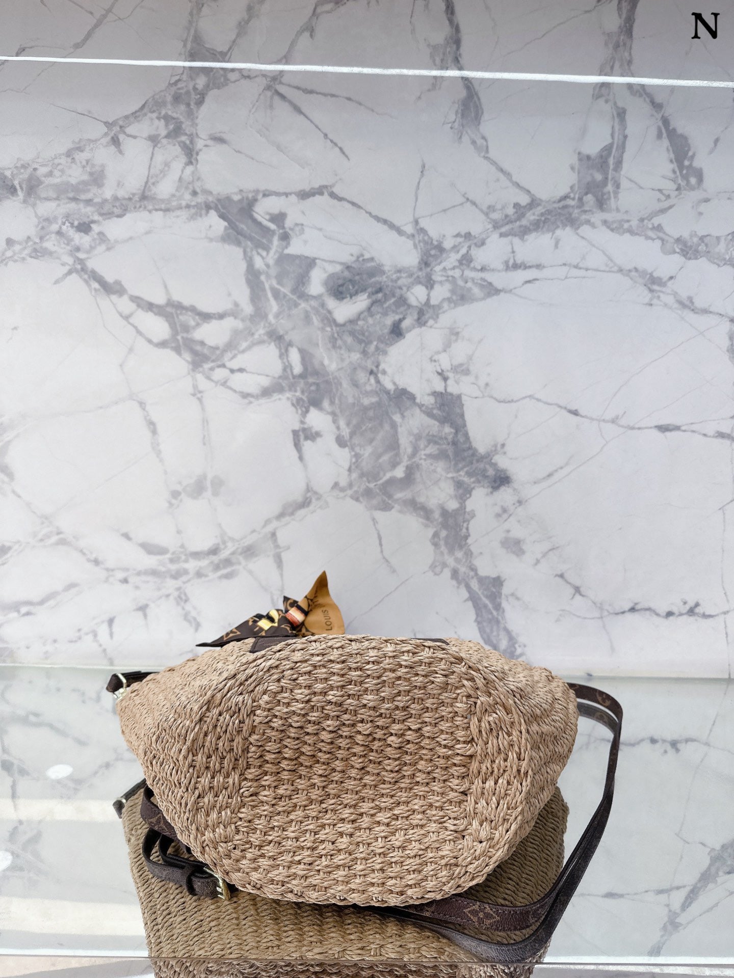 👜L&V わら織りバッグ 革と藁の組み合わせ ハンドバッグ ビーチバッグ - 画像 (5)