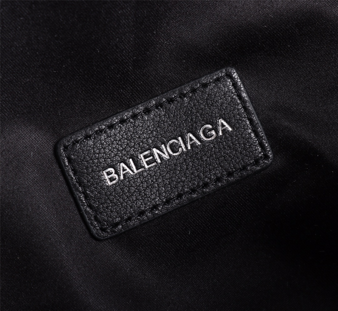 【BALENCIAGA 公式 旗艦店】バレンシアガ ウエストポーチ 当日出荷 好評に付き再入荷!35*10*16CM - 画像 (9)