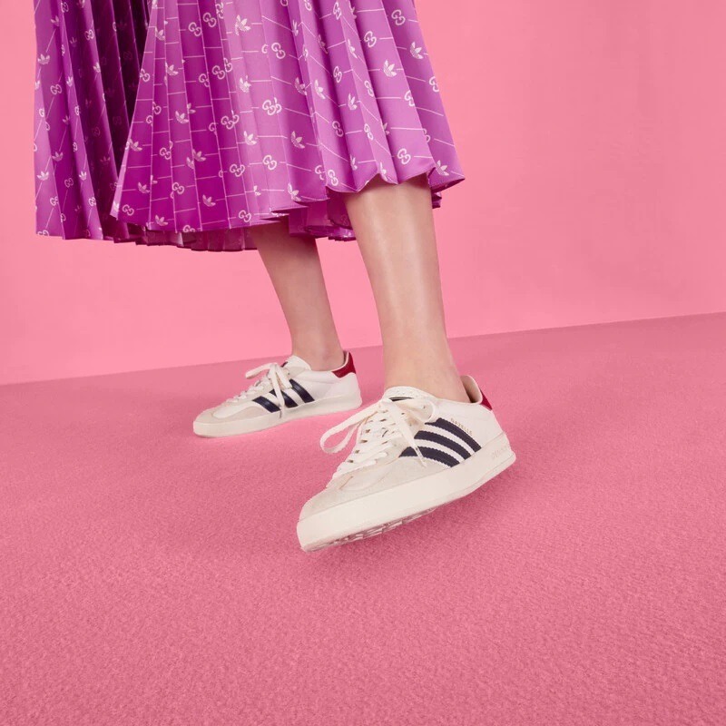 【GUCCI】× ADIDASコラボ Gazelle スニーカー(白) - 画像 (2)