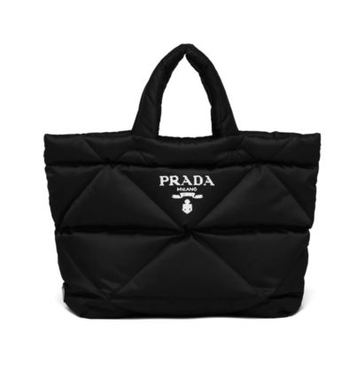 VERY雑誌掲載 PRADA 新作 パデッドRe Nylon トートバッグ-BUYMA - 画像 (4)