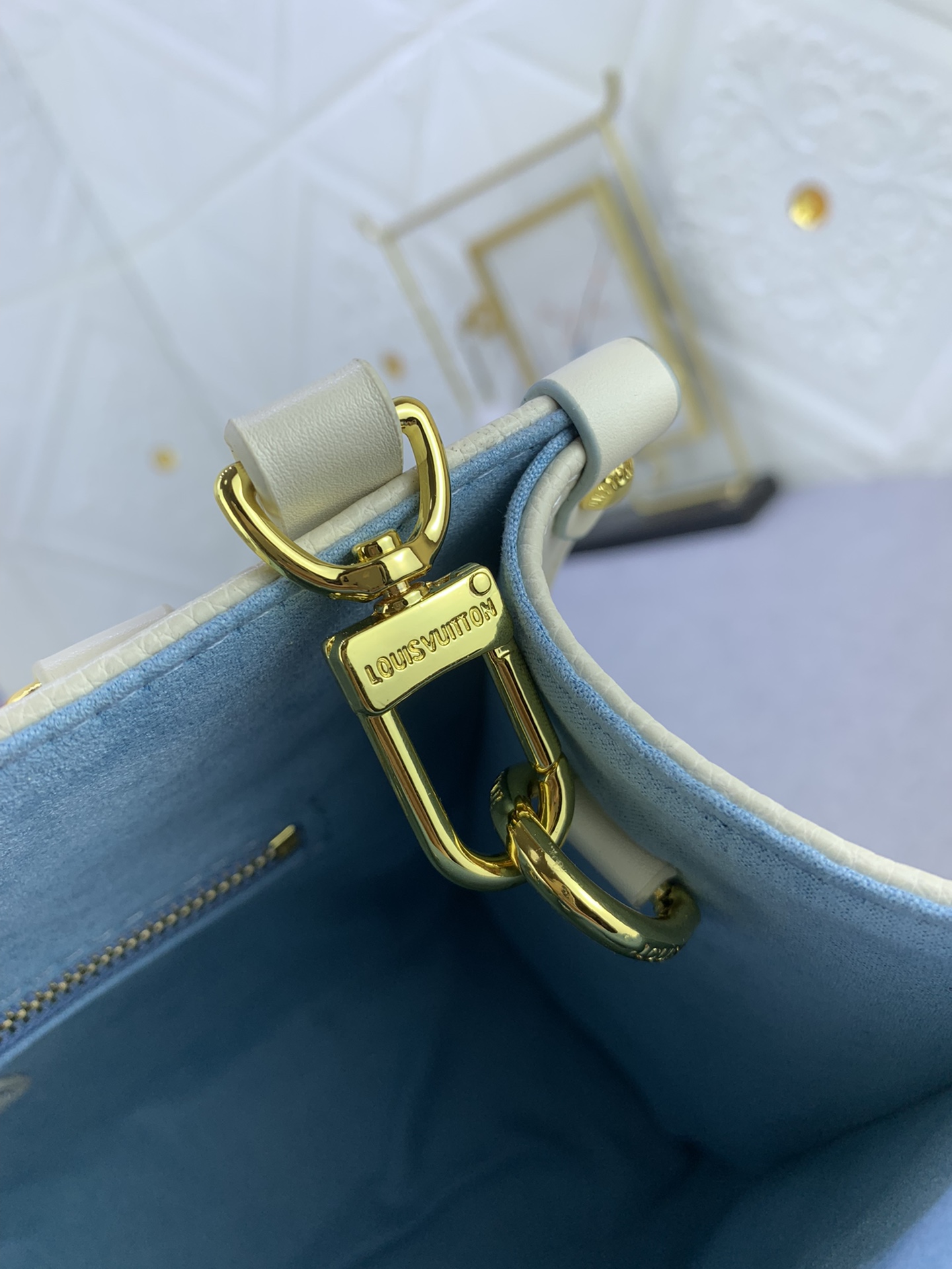 Louis Vuitton(ルイヴィトン) ONTHEGO バッグ 25x19cm - 画像 (6)