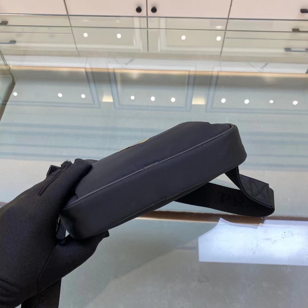 【PRADA 公式旗艦店】プラダ ウエストポーチ 当日出荷 好評に付き再入荷21*12.5*4.5CM - 画像 (6)