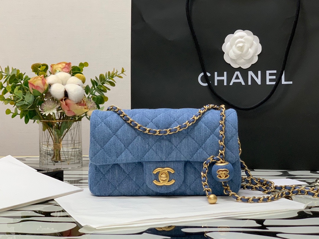 Chanel bag