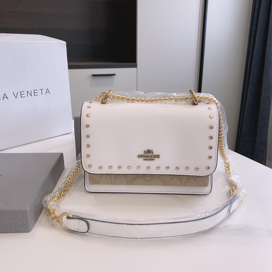 Coach コーチ メッセンジャーバッグ 21*15*7cm - 画像 (2)