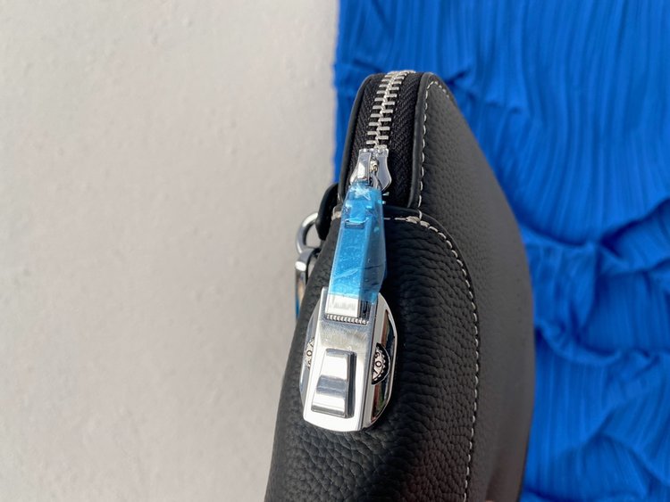 Hermes(エルメス) クラッチバッグ 28 x 17 cm - 画像 (7)