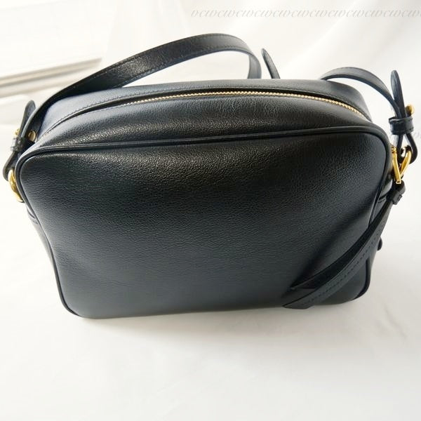 PRADA【国内発/関税込】ロゴプレート ブラックショルダーバッグ - 画像 (7)