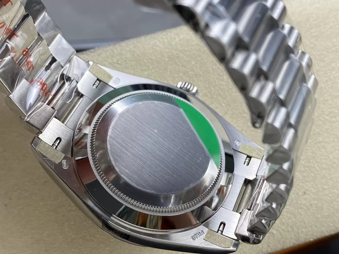 ロレックス デイデイト40 228239-0004 - 画像 (7)