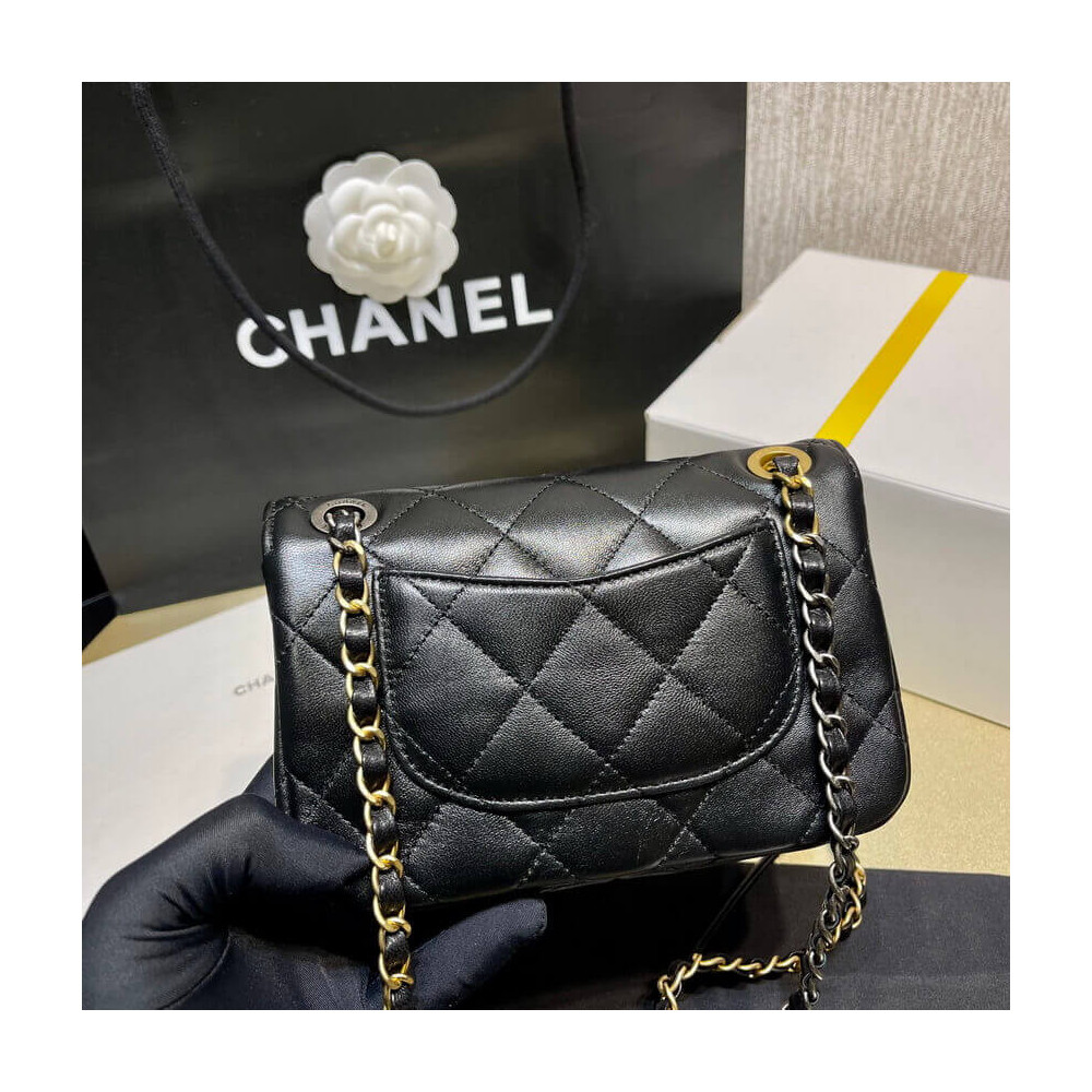 【入手困難】25ans雑誌掲載!中条あやみ愛用Chanel Pearls Charms Mini Flap Bag AS2978 - 画像 (5)