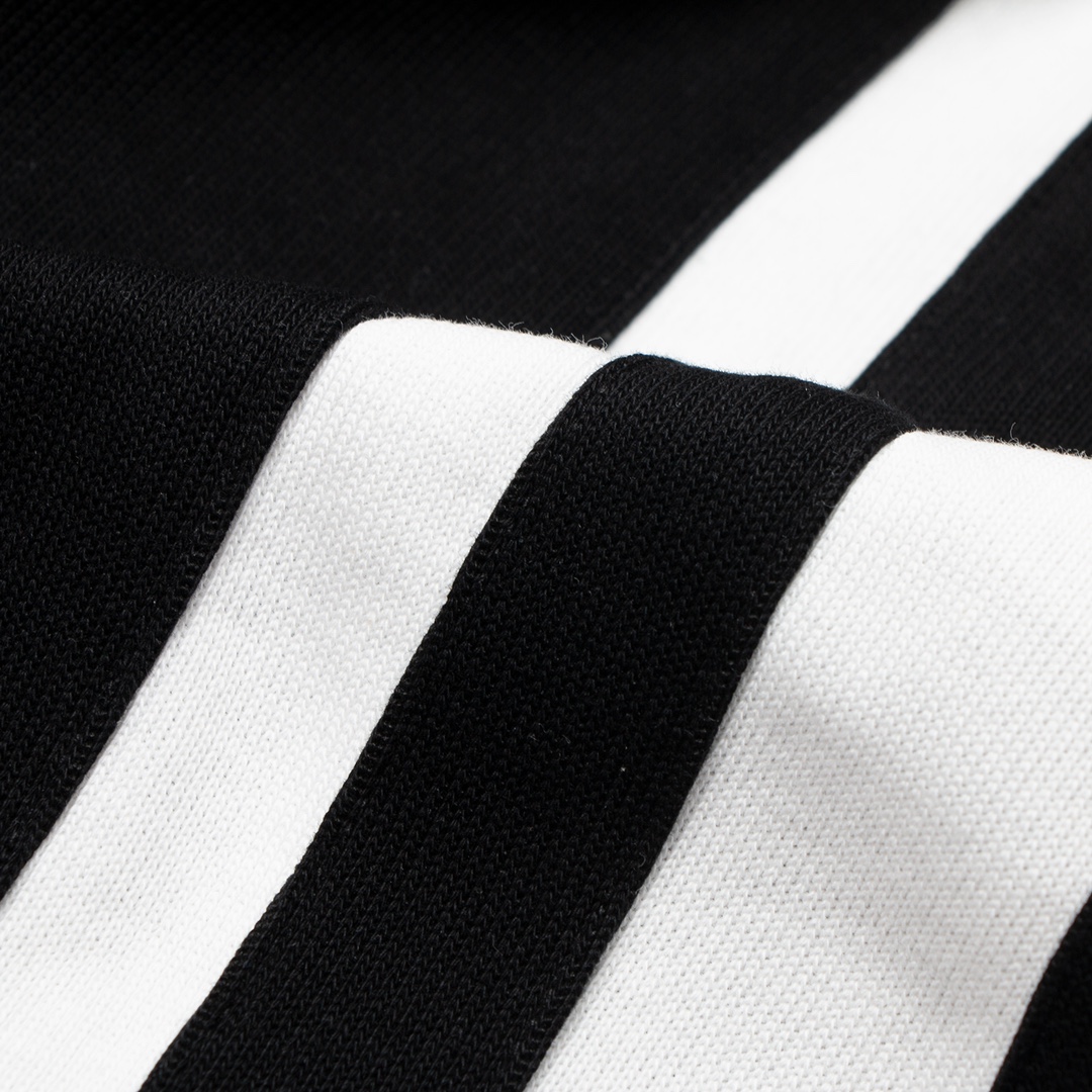 🔥2 つのうち 1 つが無料になります 🔥🔥【BALENCIAGA 公式旗艦店】 バレンシアガ ショートパンツ ご好評に付き再入荷! - 画像 (9)