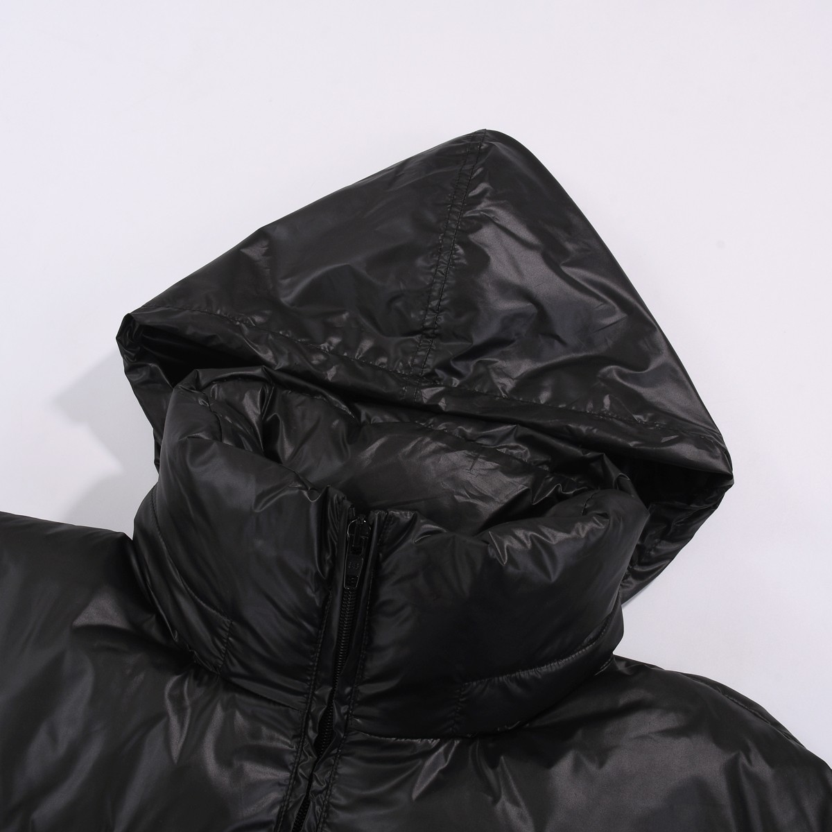 【BALENCIAGA】新作数量限定予行販売ダウンジャケット - 画像 (3)