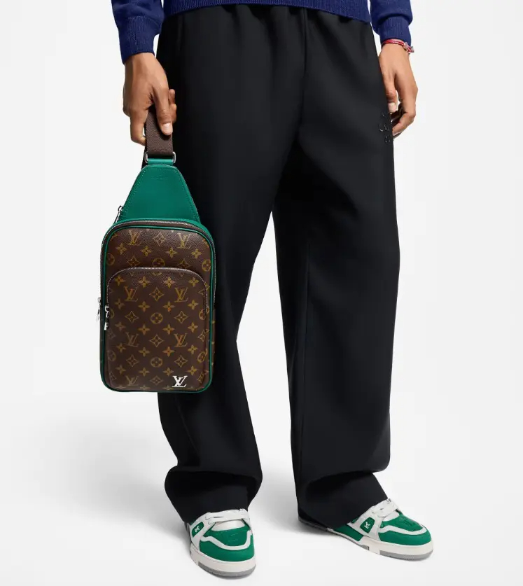 ヴィトン アヴェニュー スリングバッグ 財布 スマホ 収納 - 画像 (3)