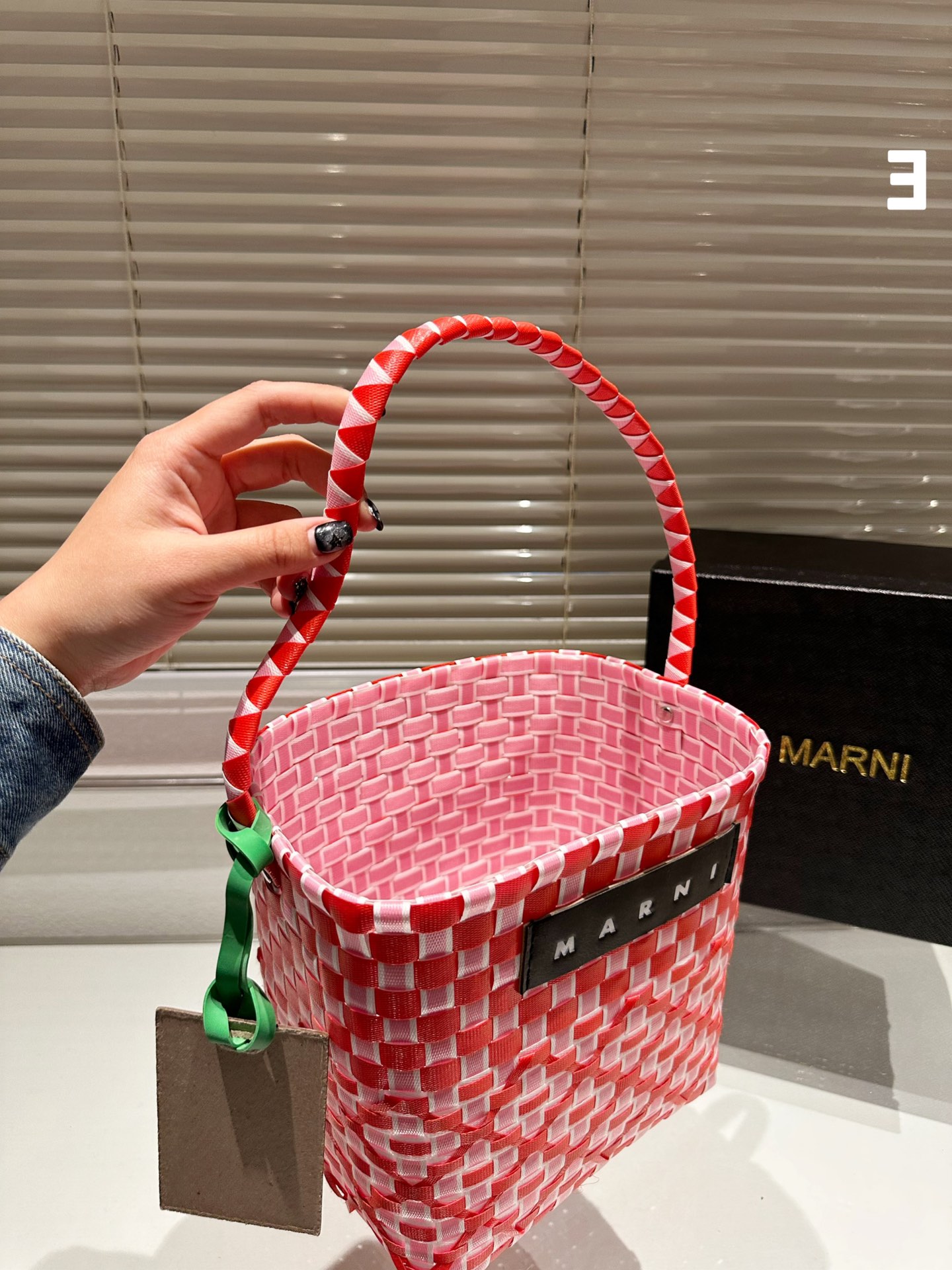 【新作!!】大人気★MARNI MARKET★ POD BUCKET BAG - 画像 (2)