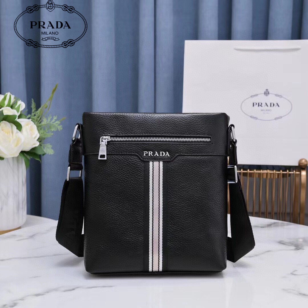 【 PRADA 公式旗艦店】プラダ ショルダーバッグ 当日出荷 好評に付き再入荷!23*27*5CM