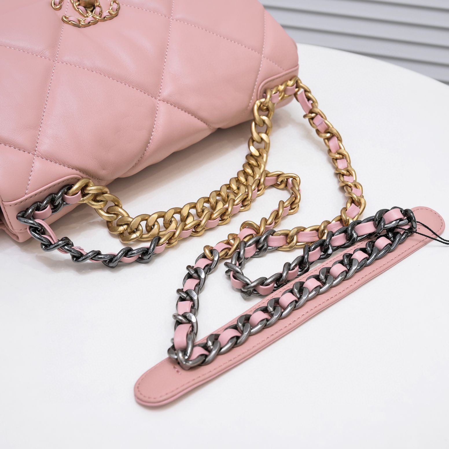 CHANEL 19 AS1160 19BAG - 画像 (5)