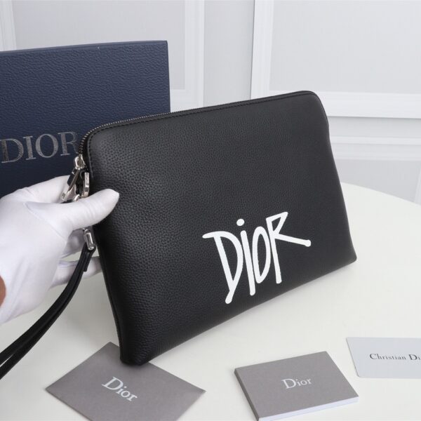 DIOR 圧倒的メンズ人気！！ iPad クラッチバッグ