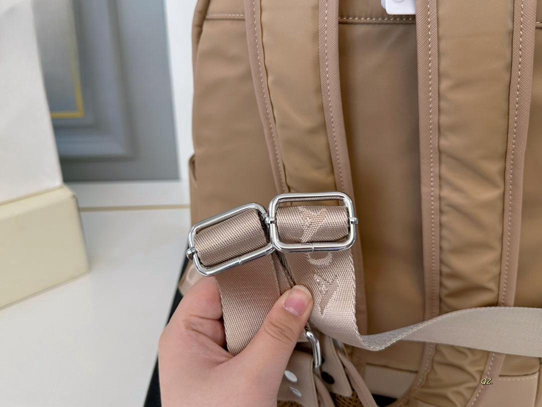 【PRADA 公式 旗艦店】プラダ リュックサック当日出荷 好評に付き再入荷!31*36CM 240719 - 画像 (5)