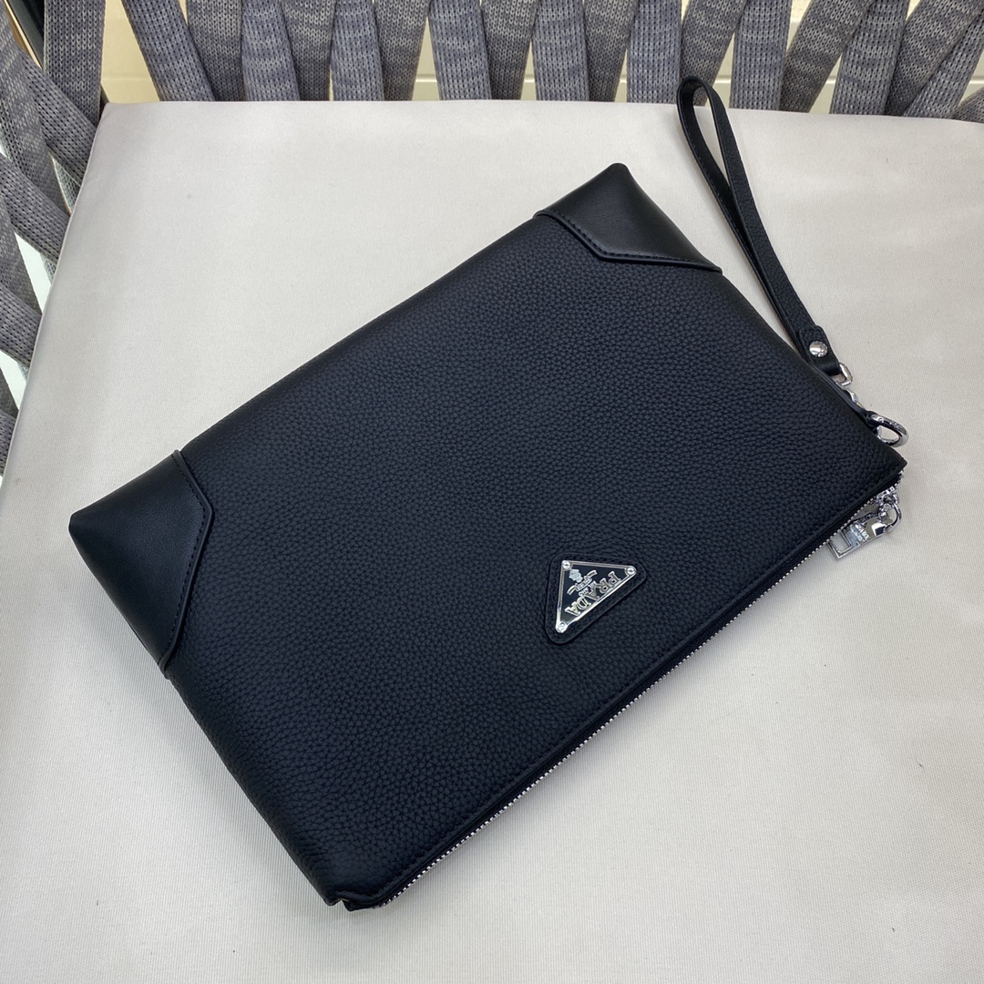 【PRADA 公式旗艦店】プラダ クラッチバッグ当日出荷 好評に付き再入荷!19*29*3CM - 画像 (3)