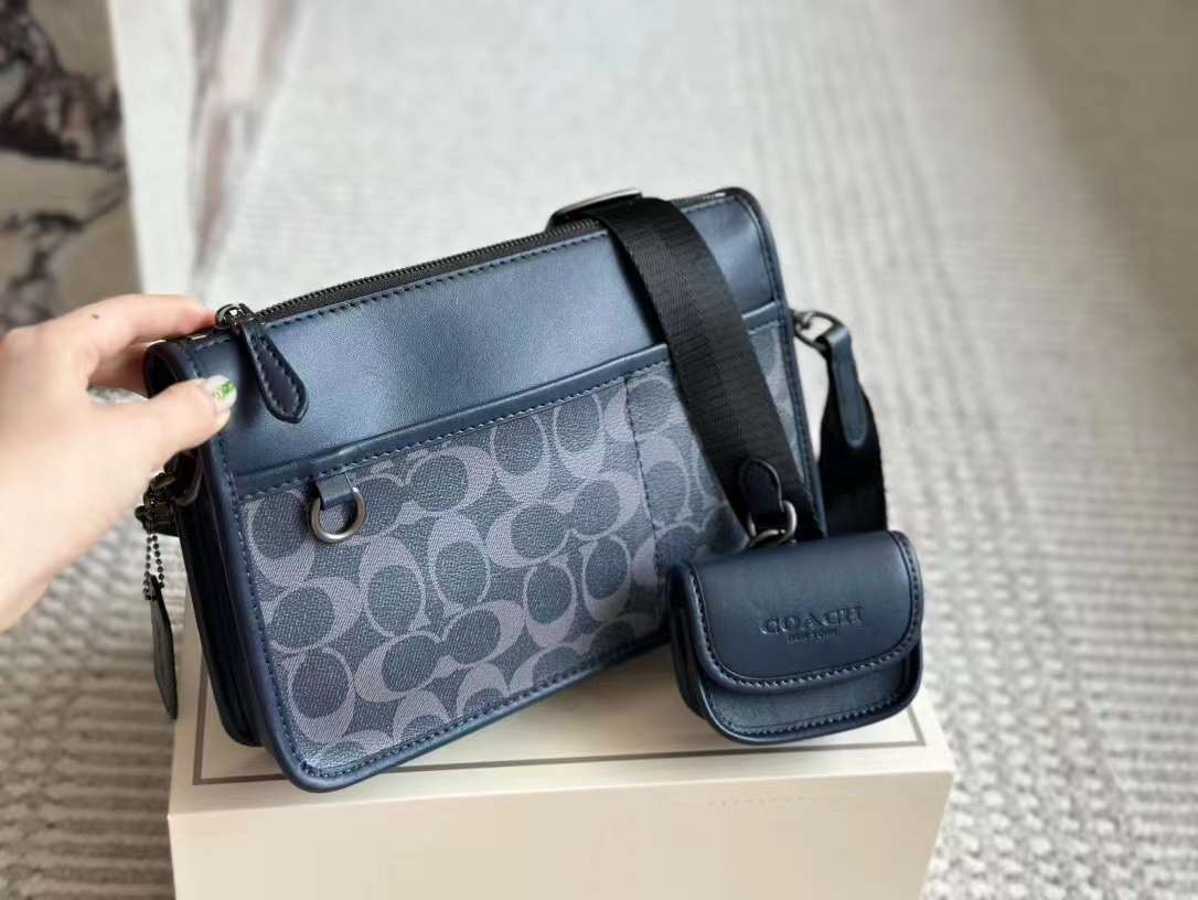 Coach コーチ メンズ ショルダー バックパック 25*16
