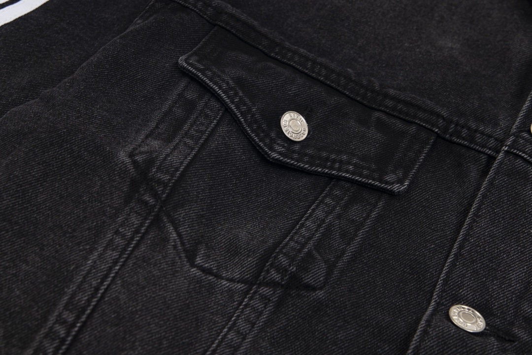 【BALENCIAGA】バレンシアガ ジャケット着ご好評に付き再入荷!240924 - 画像 (4)