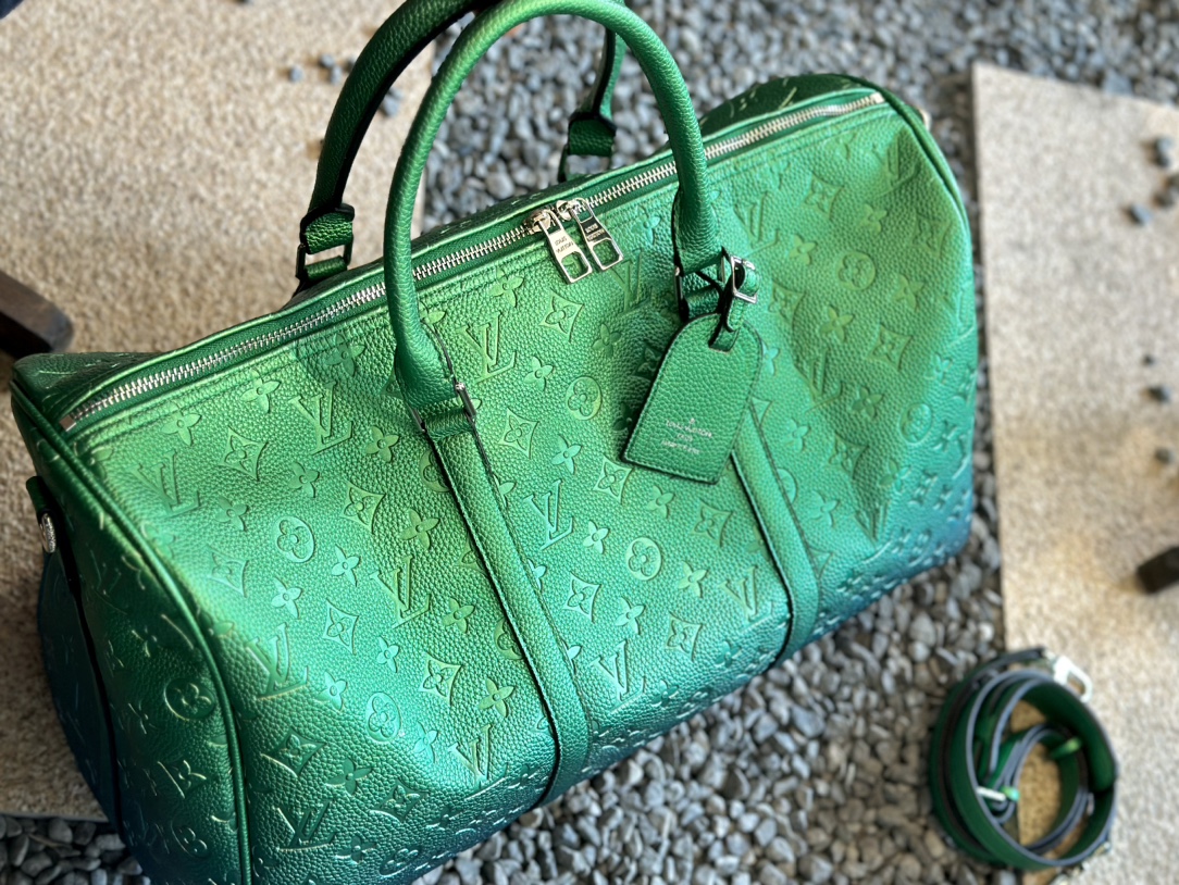 LOUIS VUITTON キーポルバンドリエール 45cm