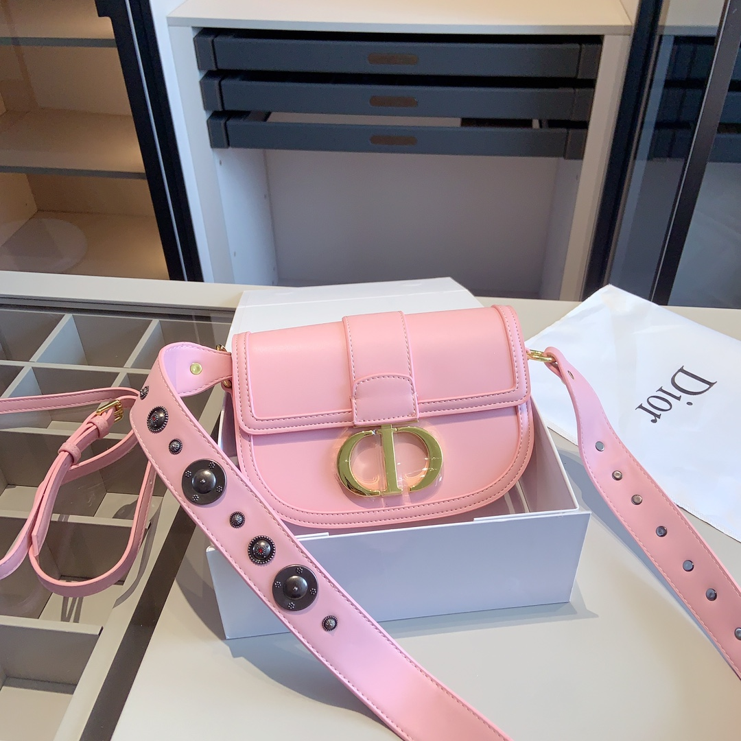 【DIOR】ディオール2023夏の新作発表ショルダーバッグ - 画像 (4)