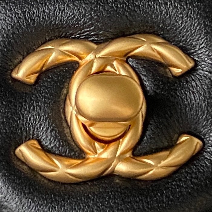 💰Chanel 23S AS4035 - 画像 (5)