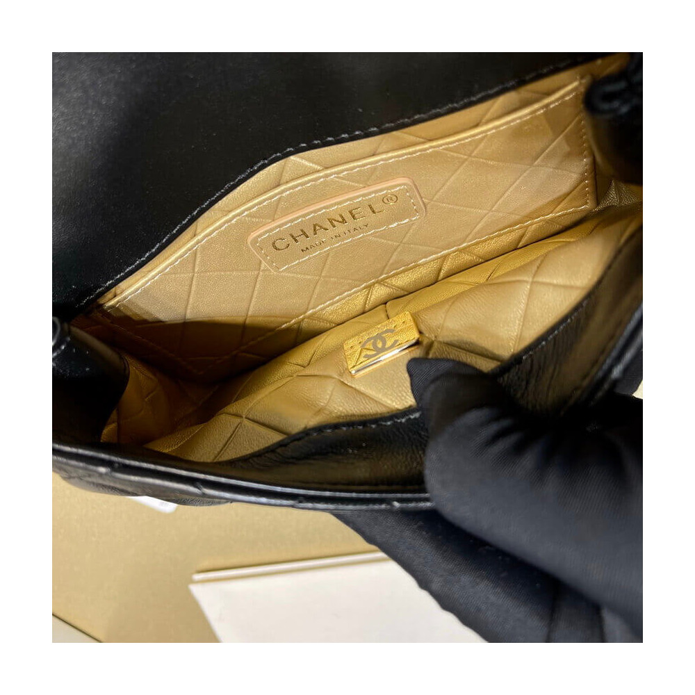 【入手困難】25ans雑誌掲載!中条あやみ愛用Chanel Pearls Charms Mini Flap Bag AS2978 - 画像 (11)