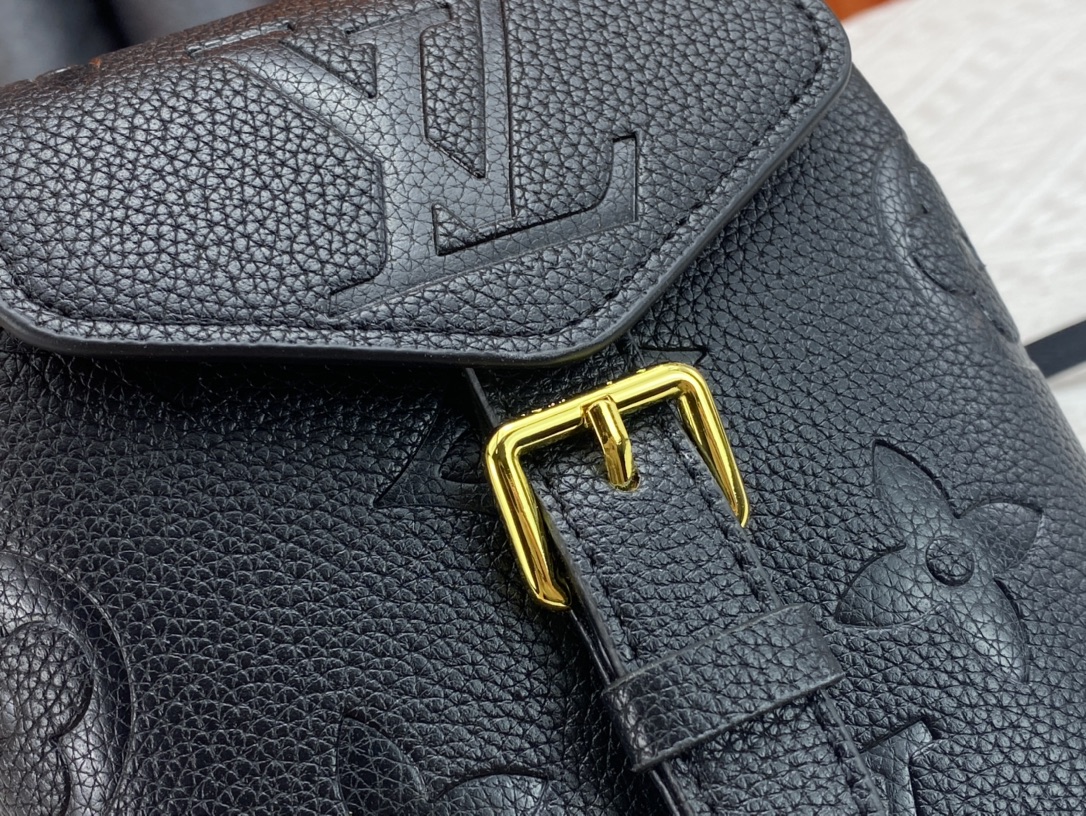 Louis Vuitton◇新しい小さなバックパックが発売されました M80738 80783 45764 81353 - 画像 (16)