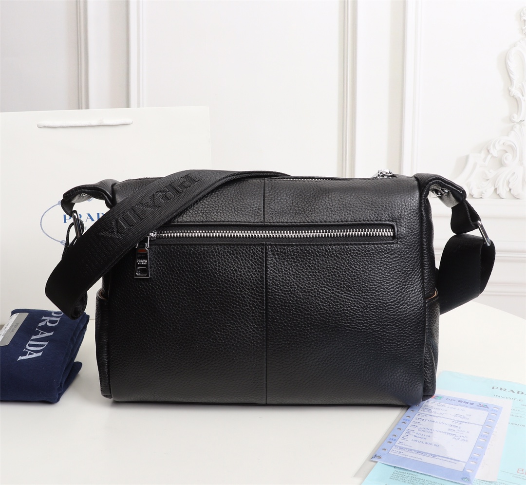 【PRADA 公式 旗艦店】プラダ 斜めがけバッグ 当日出荷 好評に付き再入荷!30*22*10CM - 画像 (2)