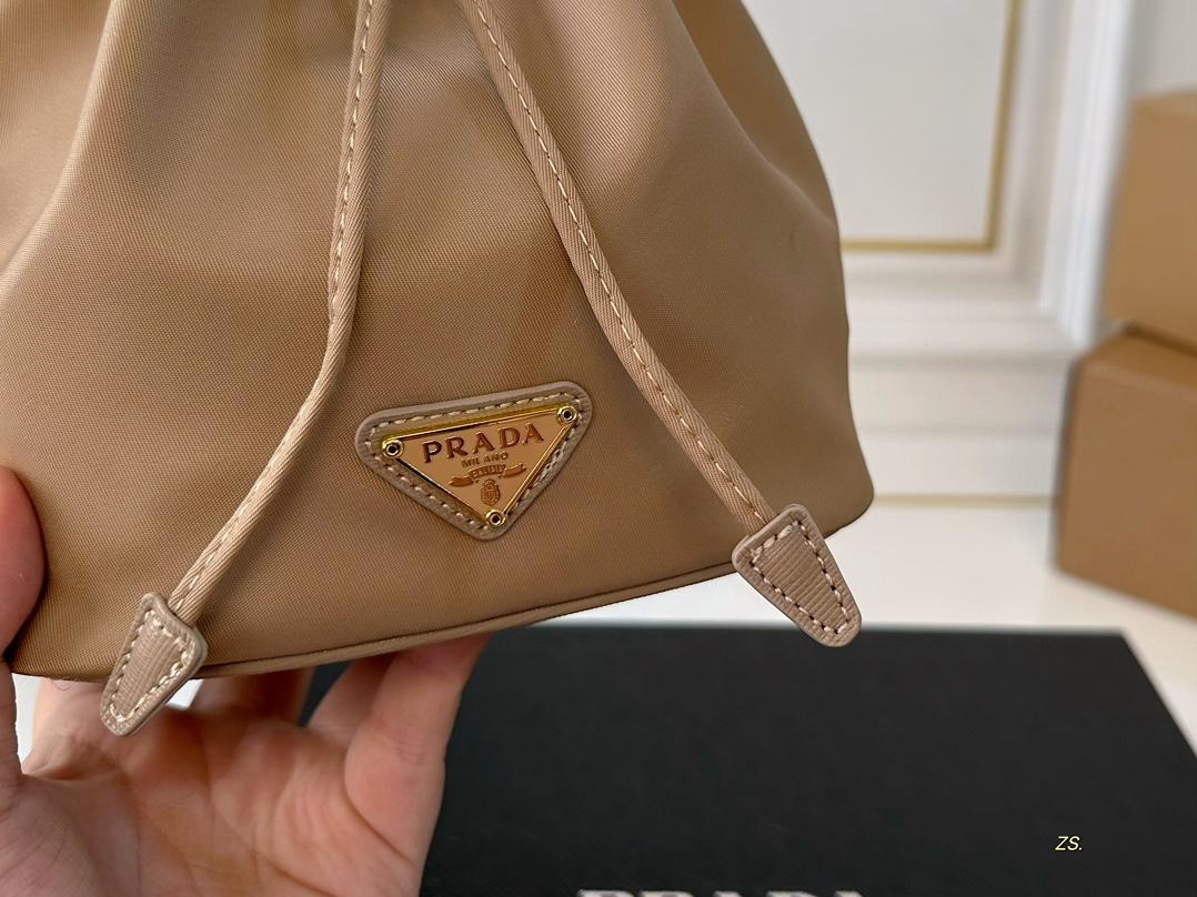 【PRADA 公式 旗艦店】プラダ ハンドバッグ 当日出荷 好評に付き再入荷!16*19CM 240719 - 画像 (5)