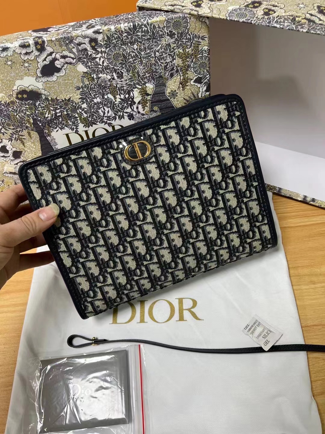 Dior ディオール クラッチバッグ 26*19.5*7 cm - 画像 (2)