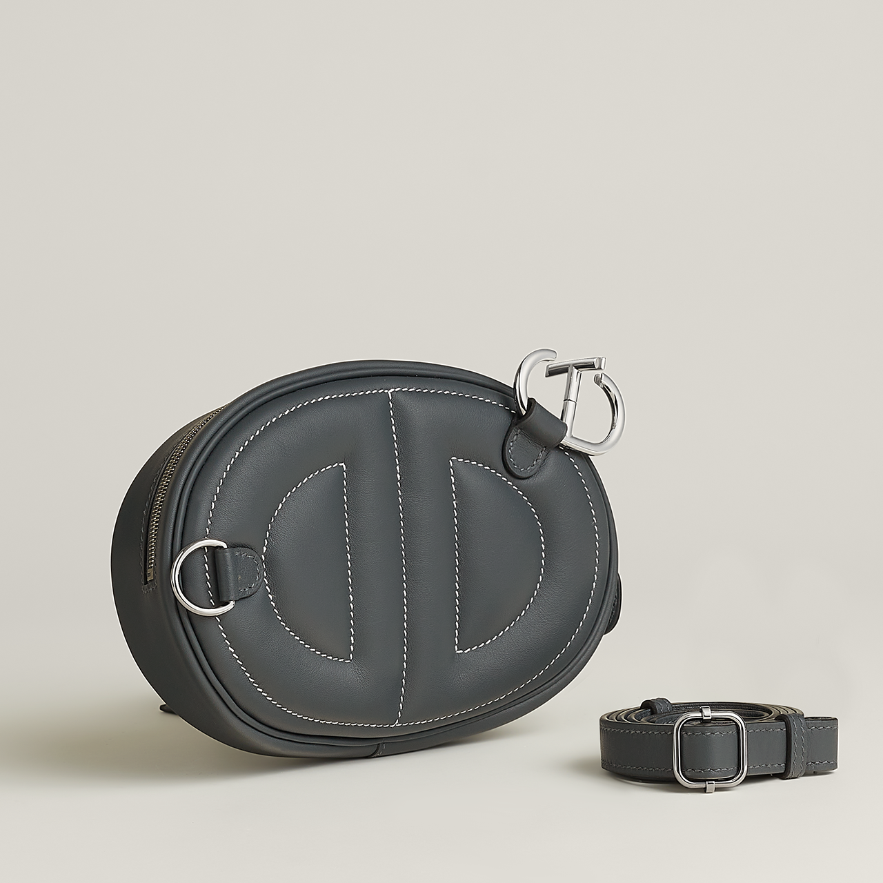 In-the-Loop ツートーン ベルトバッグ - 画像 (2)