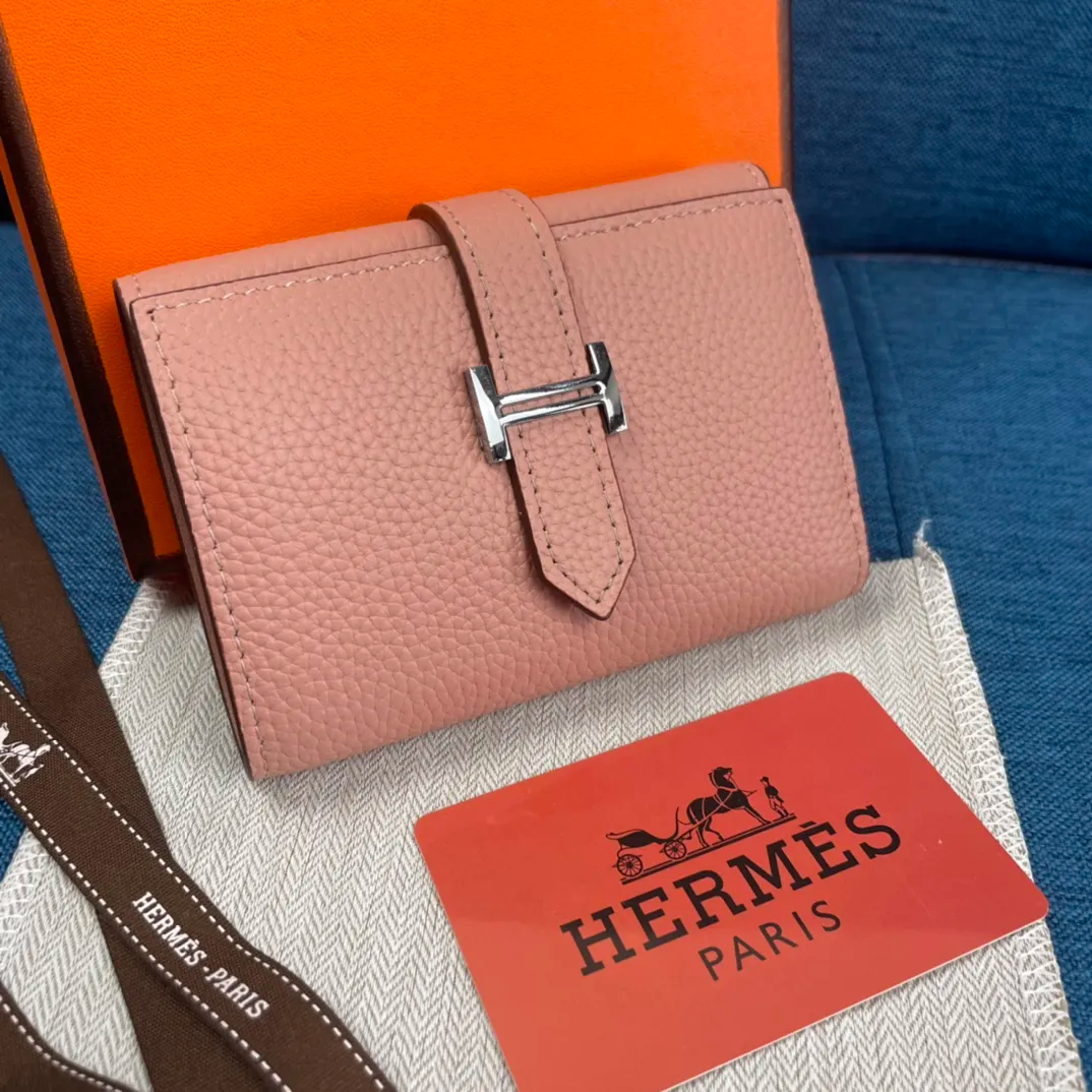 HERMÈS 三つ折り財布 8カラー 10X12CM - 画像 (2)