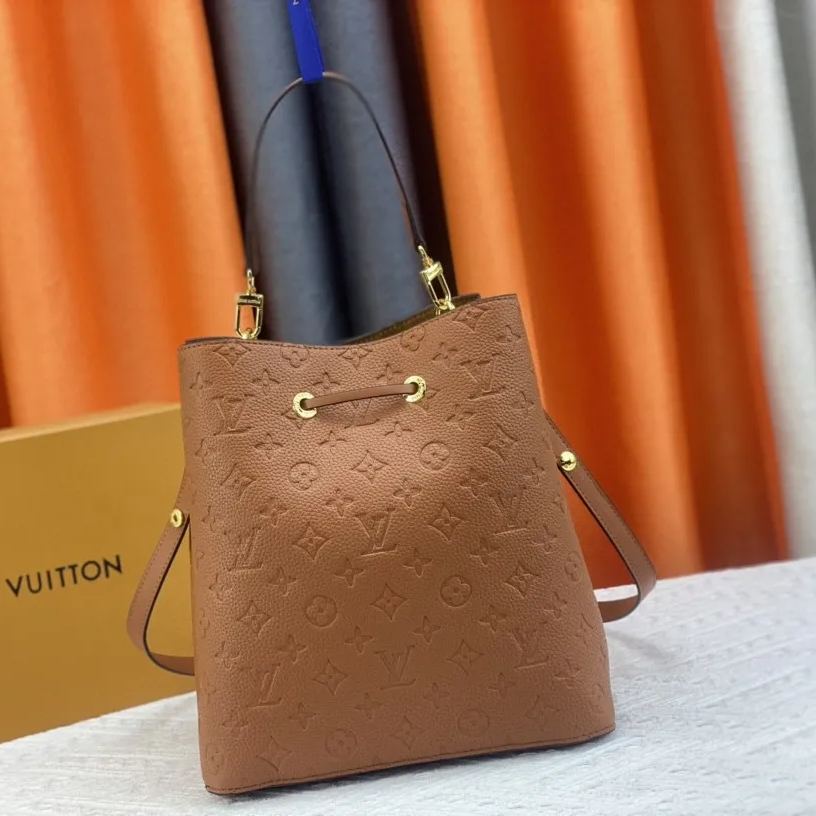 Louis Vuitton お洒落な【ネオノエバッグ MM】レザー 多用途 M45256 M45306 M44022 - 画像 (29)