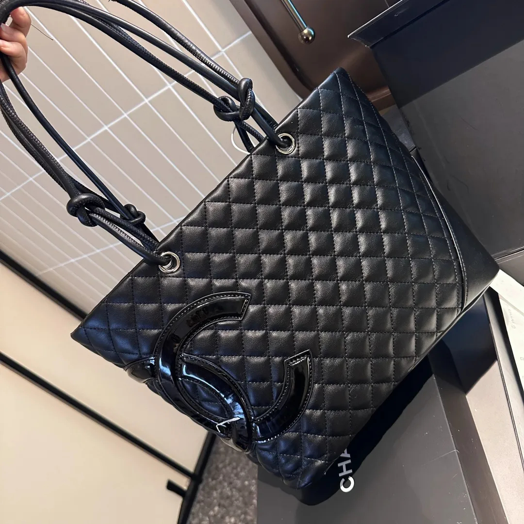 【トレンドのバイカラー♪】CHANEL シャネル ショルダーバッグ - 画像 (7)