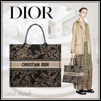 新作入手困難！ディオール DIOR BOOK TOTE バッグ