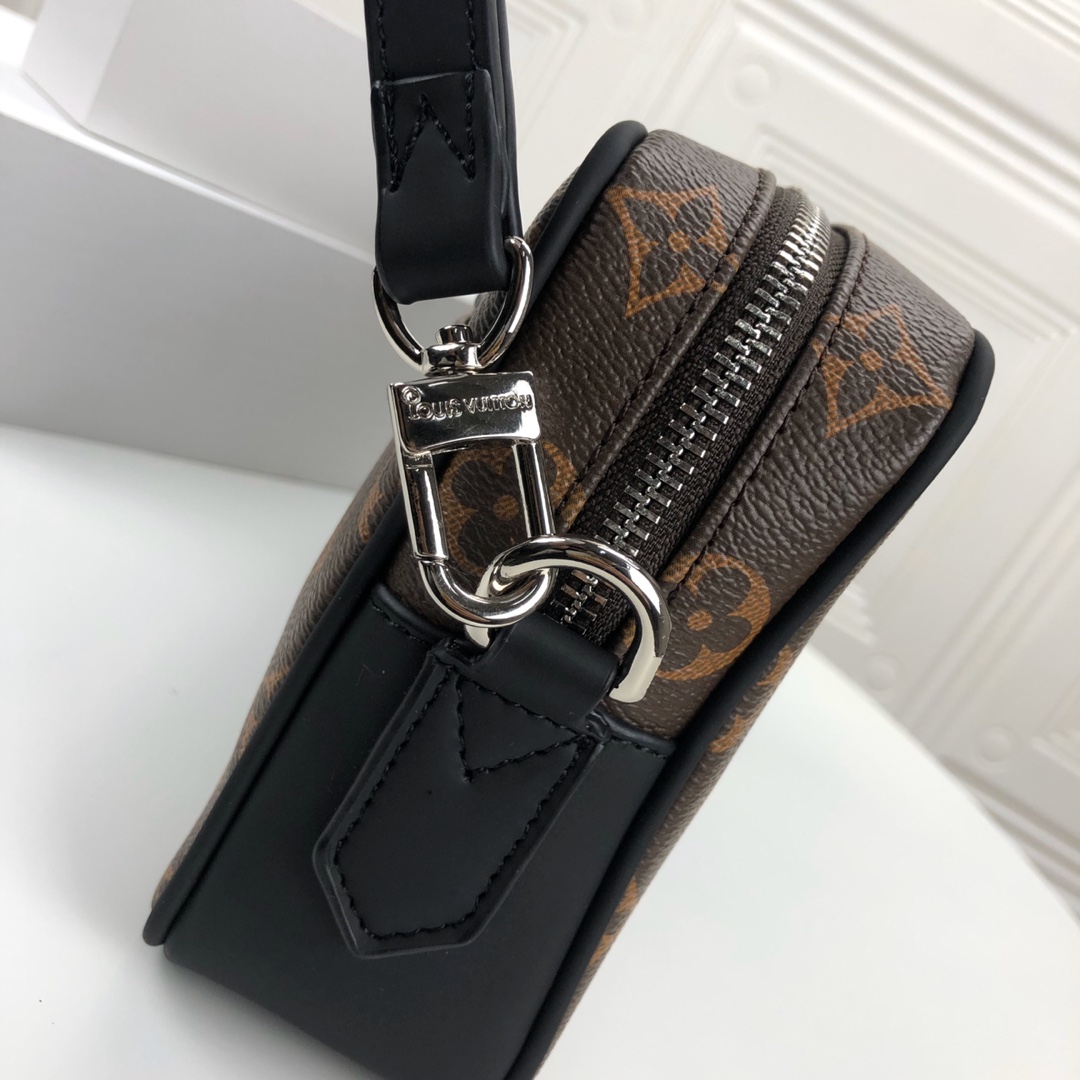 LOUIS VUITTON(ルイヴィトン)クラッチバッグ KASAI 24x16x6cm - 画像 (7)