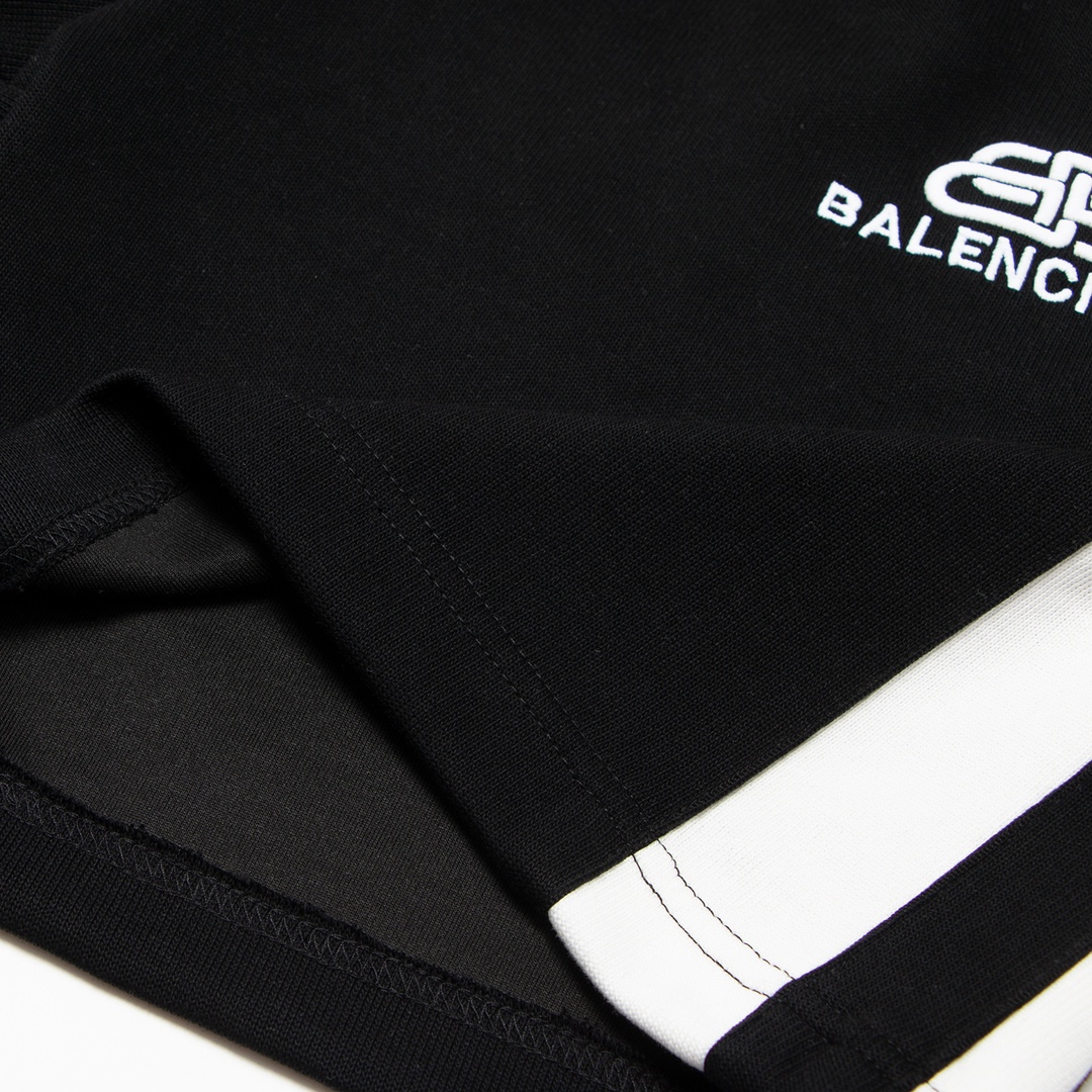 🔥2 つのうち 1 つが無料になります 🔥🔥【BALENCIAGA 公式旗艦店】 バレンシアガ ショートパンツ ご好評に付き再入荷! - 画像 (5)