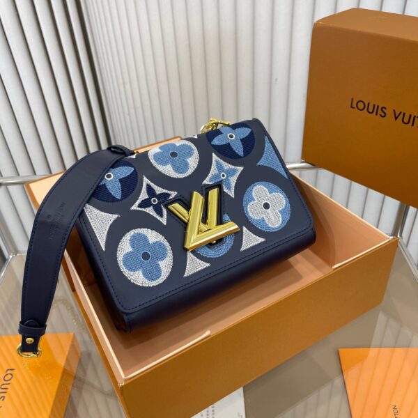 LOUIS VUITTON Twist 刺繍 古典的なパターン メッセンジャーバッグ