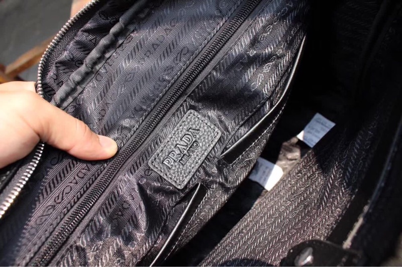 【 PRADA 公式旗艦店】プラダ ブリーフケース 当日出荷 好評に付き再入荷!39*30*6CM - 画像 (4)
