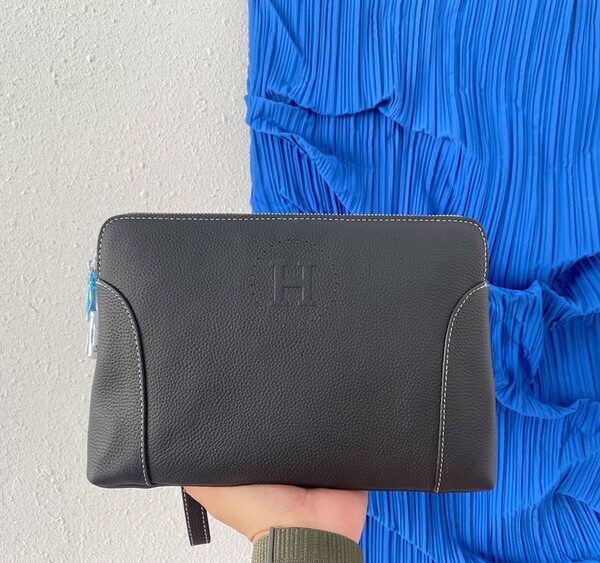 Hermes(エルメス) クラッチバッグ 28 x 17 cm