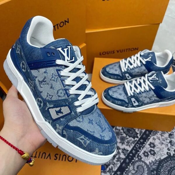 プリファードストア(特約店)「正規品保証、公式と同じデザイン」ファッションデザイン、コントラストカラーステッチ、ハイエンドな雰囲気