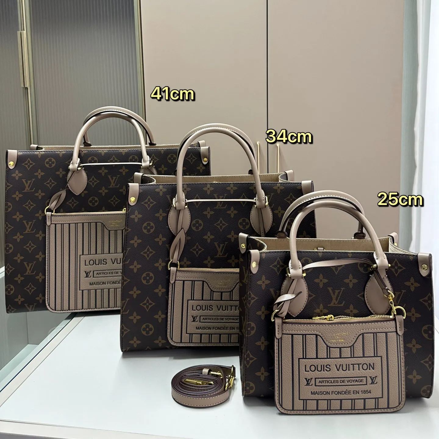 Louis Vuitton(ルイヴィトン) コストパフォーマンスの王様 onthego マミーバッグ 新モデル発売 - 画像 (3)