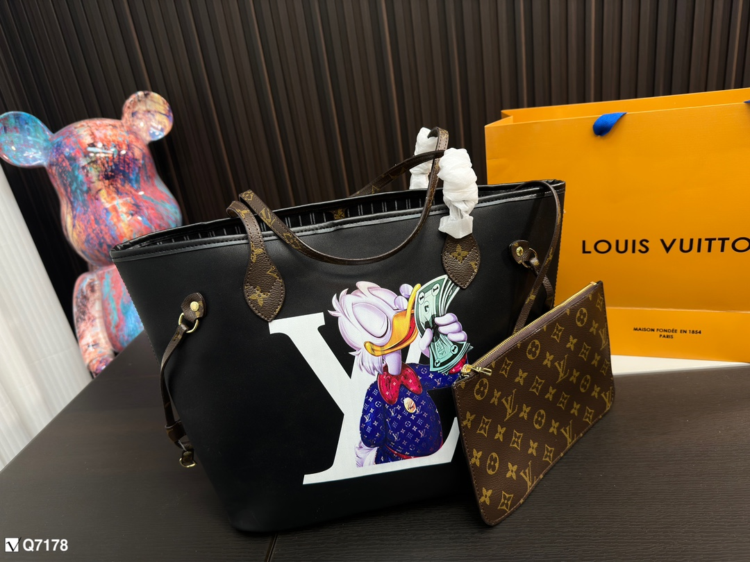 【LOUIS VUITTON】LV2023新作発表 LV新作ショッピングバッグ