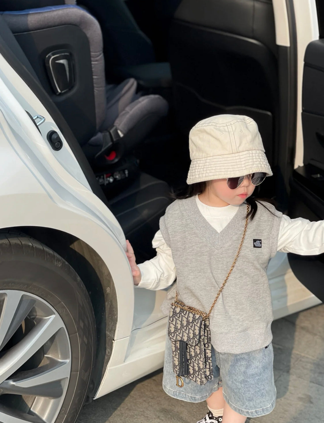 🔥2 個購入すると、最低価格の 1 個が無料になります🔥📱Dior限定版の小さくて絶妙な携帯電話バッグ👝【50%割引+送料無料】 - 画像 (11)