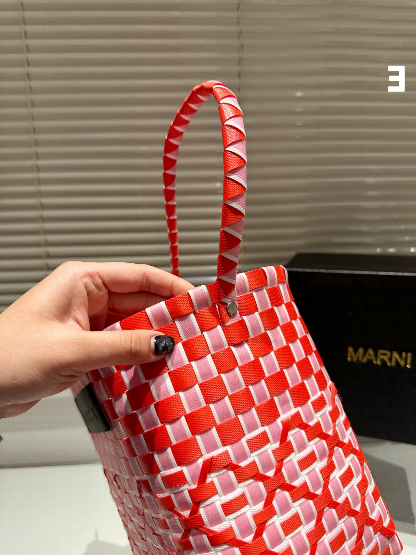 【新作!!】大人気★MARNI MARKET★ POD BUCKET BAG - 画像 (8)