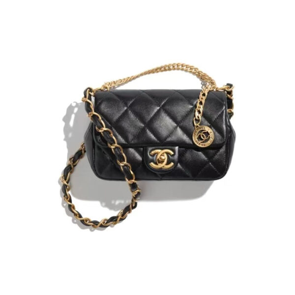 CHANEL （シャネル）メッセンジャーバッグ 20*7*15cm